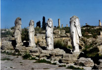 Statues du Forum de Cyrne